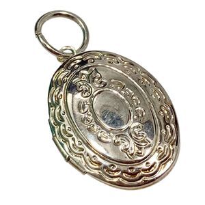 Vintage Silver Plated Photo Locket Oval Fleur de Lis Floral Victorian Style